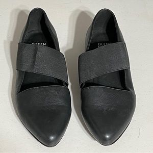 Eileen Fisher Vero Cuoio Pointed Toe Black Flats